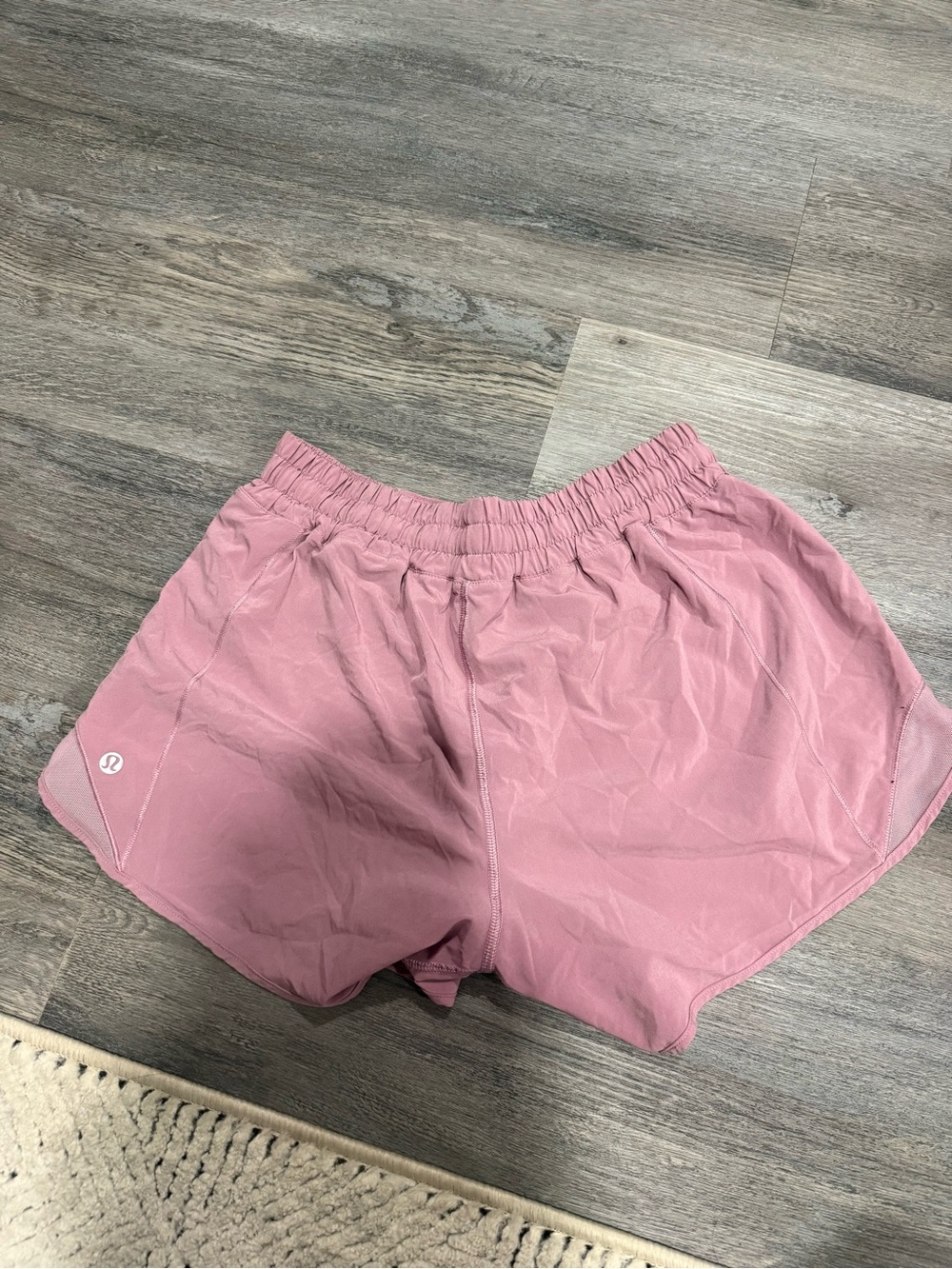 Lululemon - Picture 2 of 2